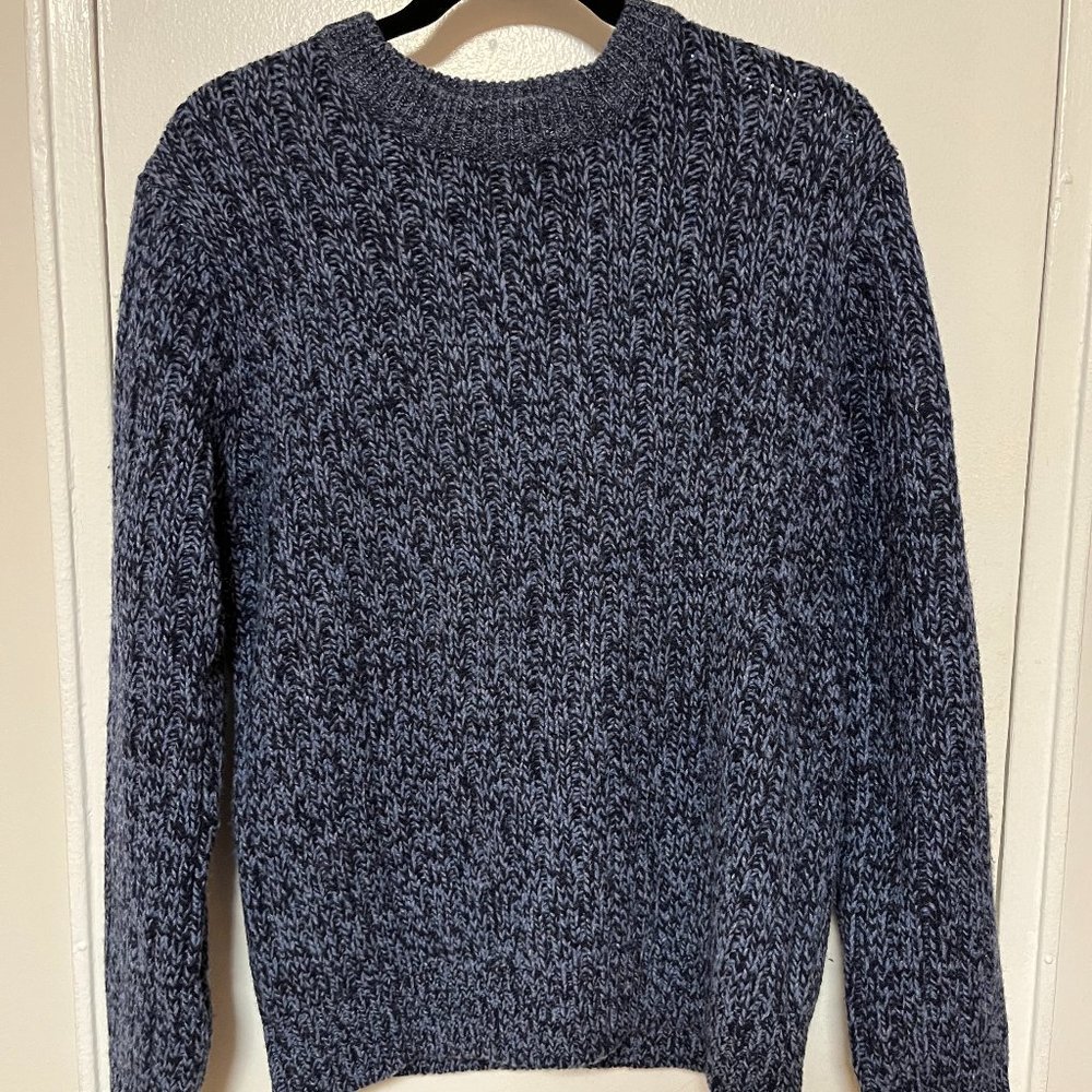 Mens LL Bean Blue and Black Knit Wool Sweater